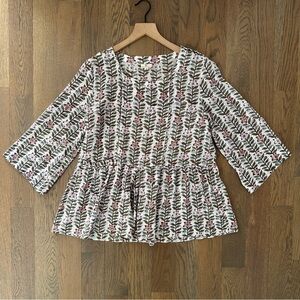 Anokhi Block Print Round Neck Peplum Top in White Floral Print Medium